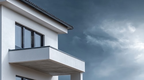 Storm safety tips